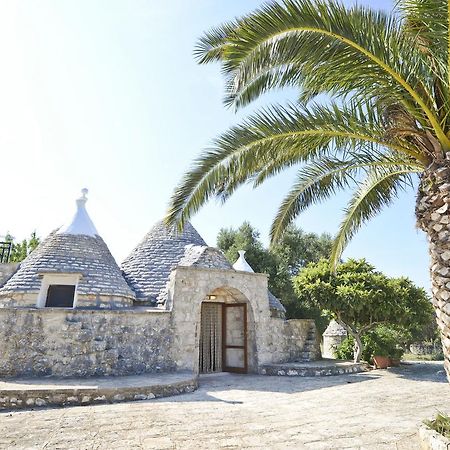 I Trulli Del Ciliegio Con Giardino By Wonderful Italy Villa Ostuni Bagian luar foto