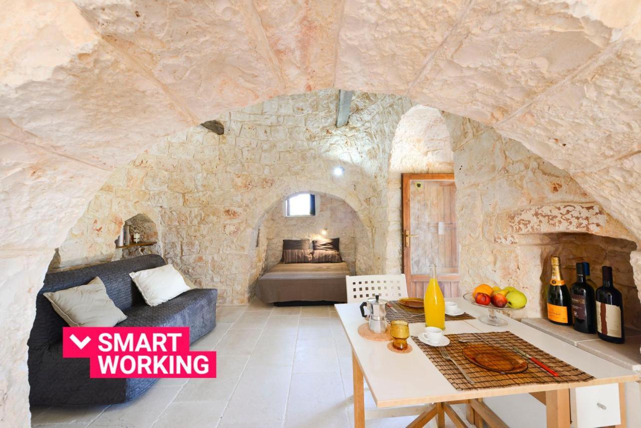 I Trulli Del Ciliegio Con Giardino By Wonderful Italy Villa Ostuni Bagian luar foto
